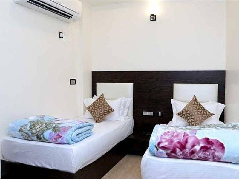 Hotel Vinayak Lifestyle Hotels Lakhnau Kültér fotó